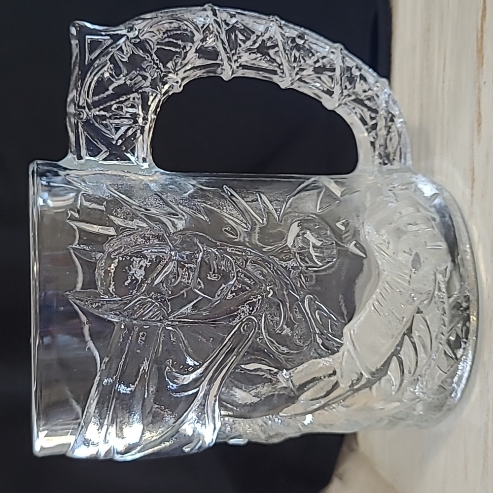 1995 Batman Forever Collectible Mug McDonald's Clear Glass Statue of Liberty
